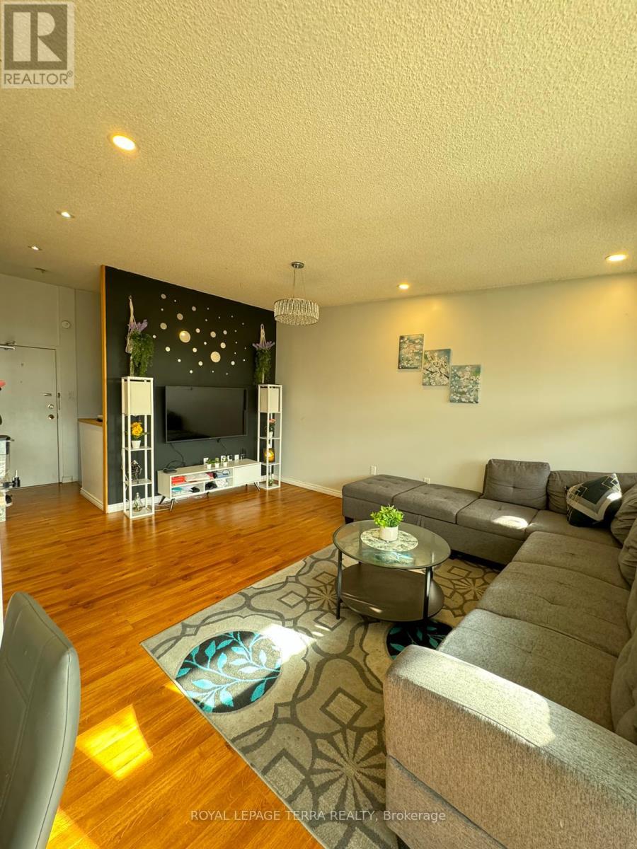 602 - 4064 LAWRENCE AVENUE E, Toronto, Ontario