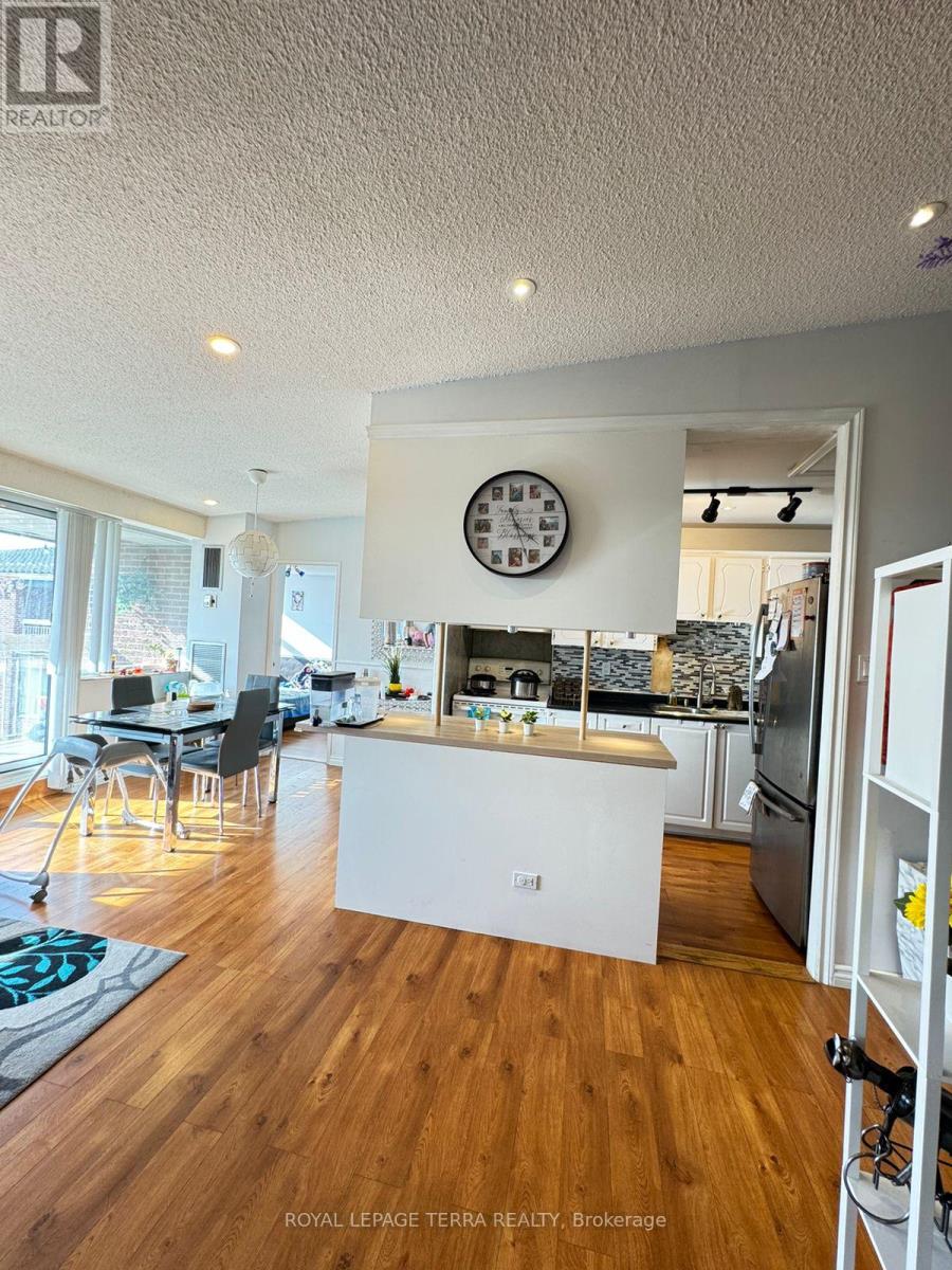 602 - 4064 Lawrence Avenue E, Toronto, Ontario  M1E 4V6 - Photo 5 - E12822756