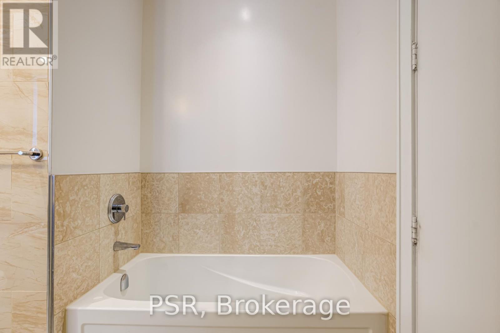 1101 - 29 Queens Quay E, Toronto, Ontario  M5E 0A4 - Photo 15 - C12720862