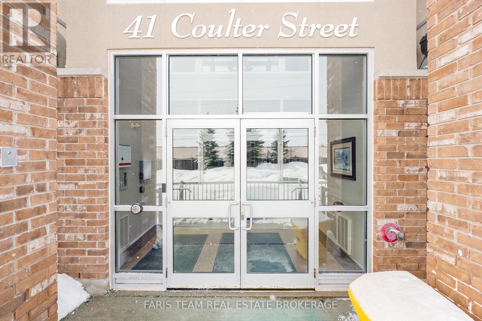 19 - 41 Coulter Street, Barrie, Ontario  L4N 6L9 - Photo 2 - S12822558