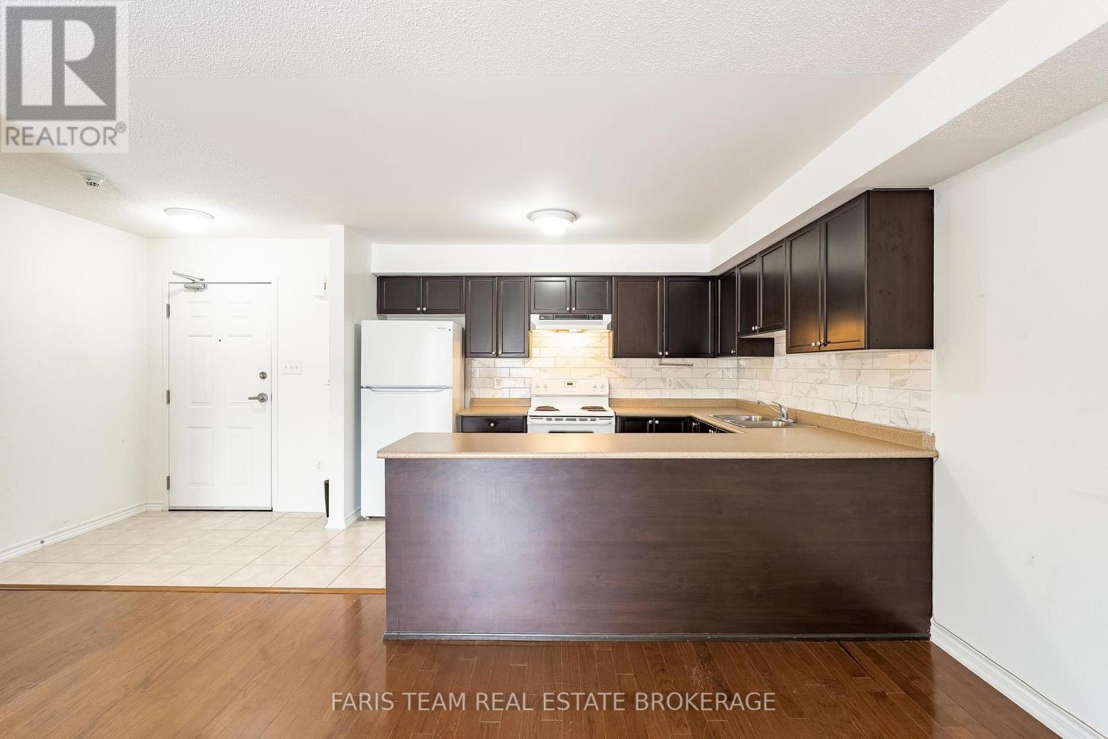 19 - 41 Coulter Street, Barrie, Ontario  L4N 6L9 - Photo 8 - S12822558