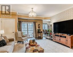 212 - 44 FERNDALE DRIVE S, Barrie, Ontario