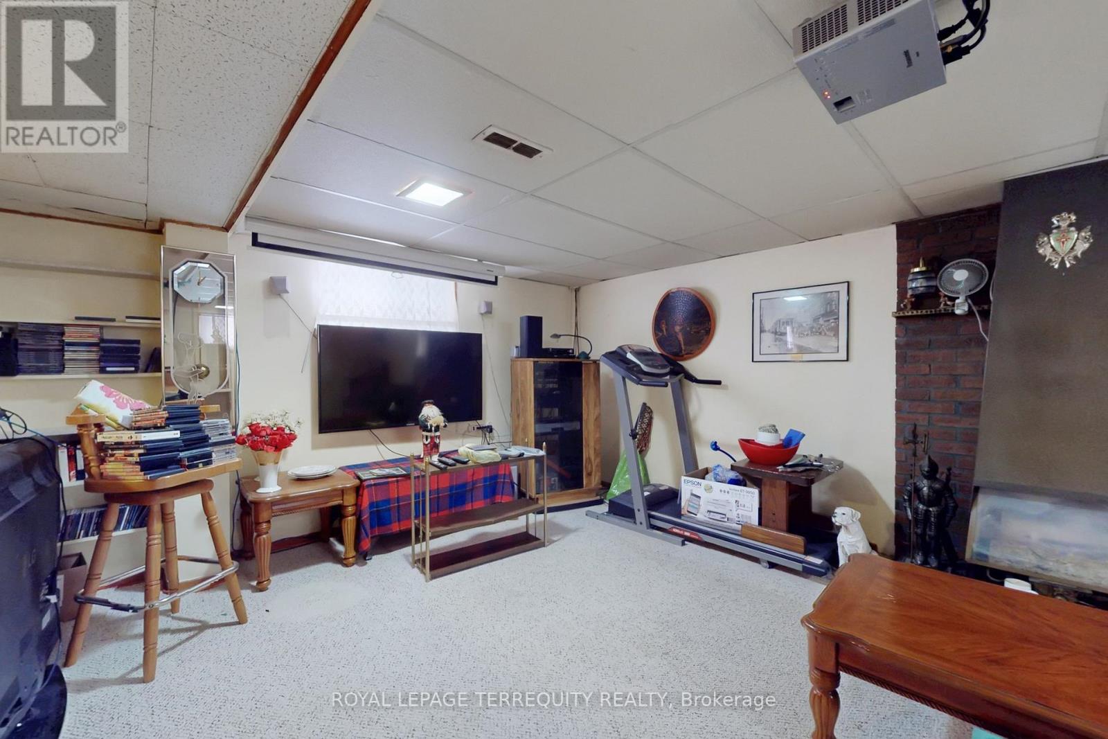 39 Coules Court, Toronto, Ontario  M8W 2N8 - Photo 33 - W12817384