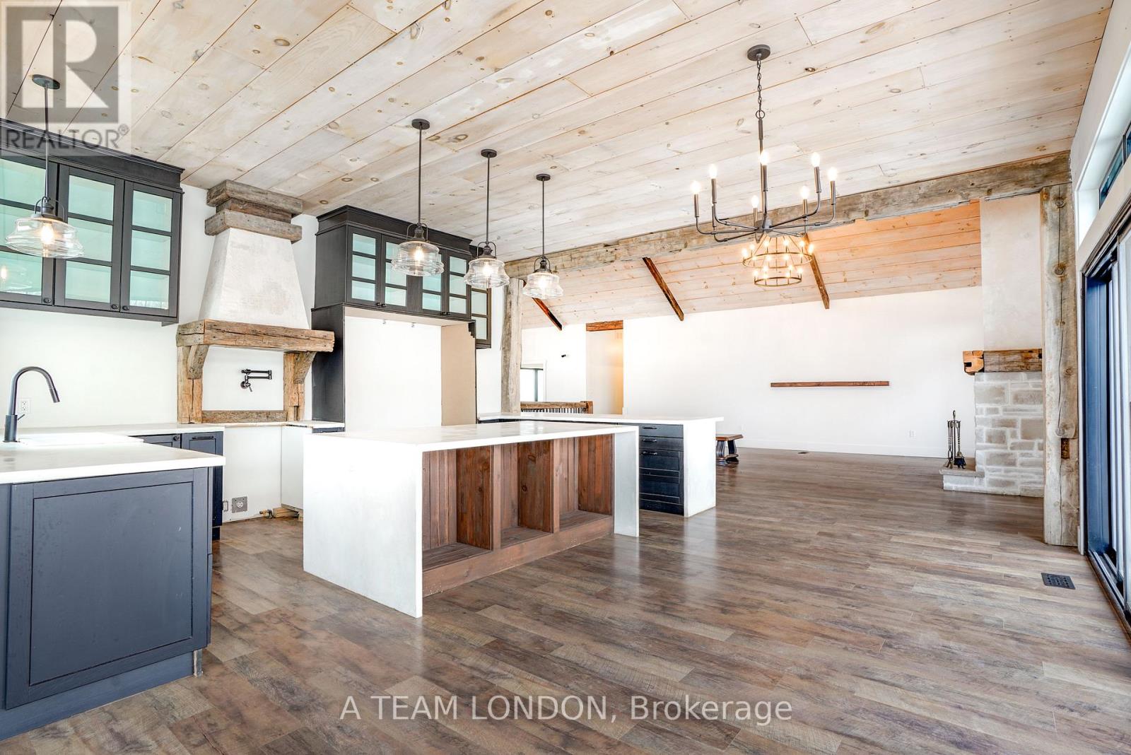 21298 Springfield Road, Southwest Middlesex, Ontario  N0L 1T0 - Photo 15 - X12679442