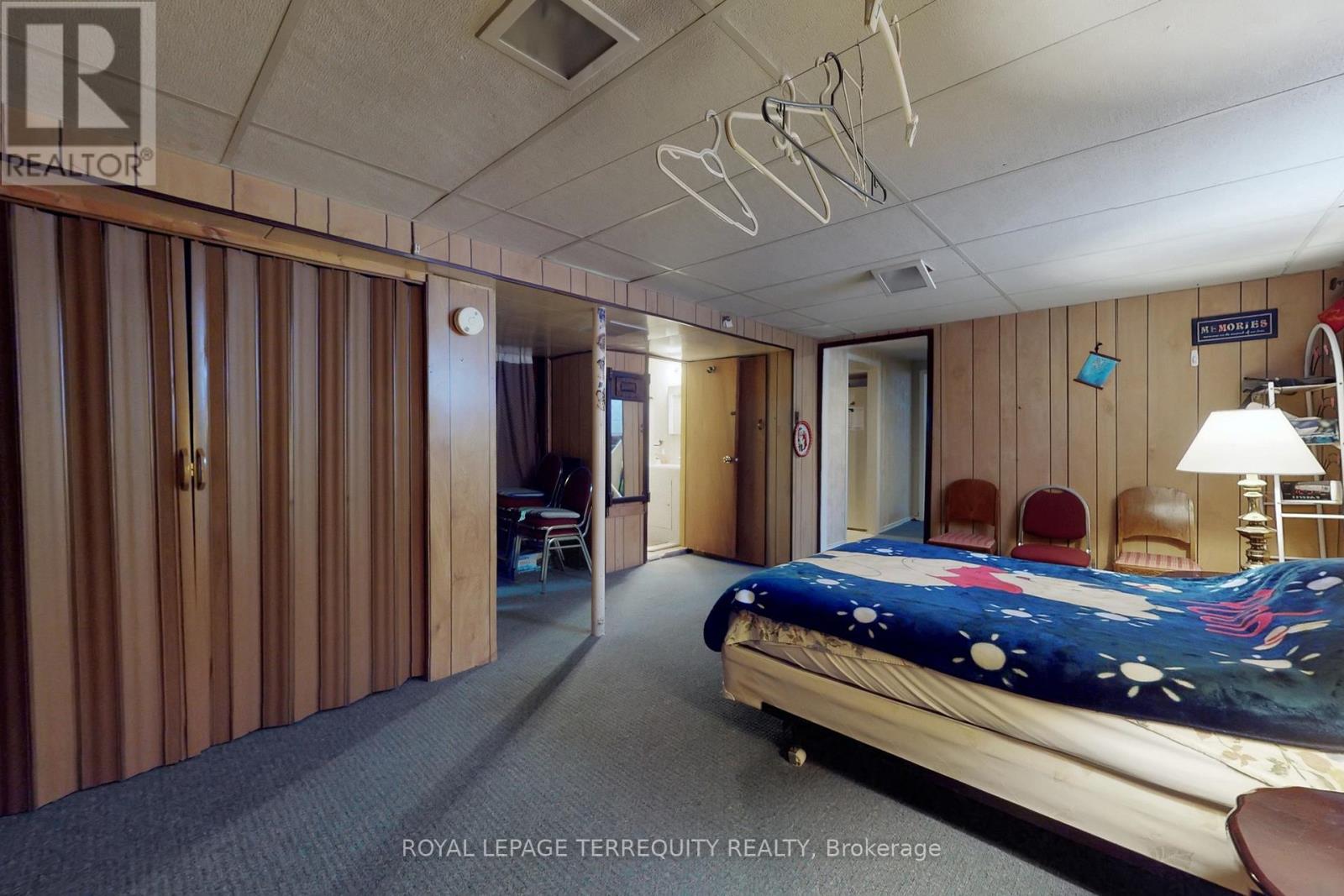 39 Coules Court, Toronto, Ontario  M8W 2N8 - Photo 41 - W12817384