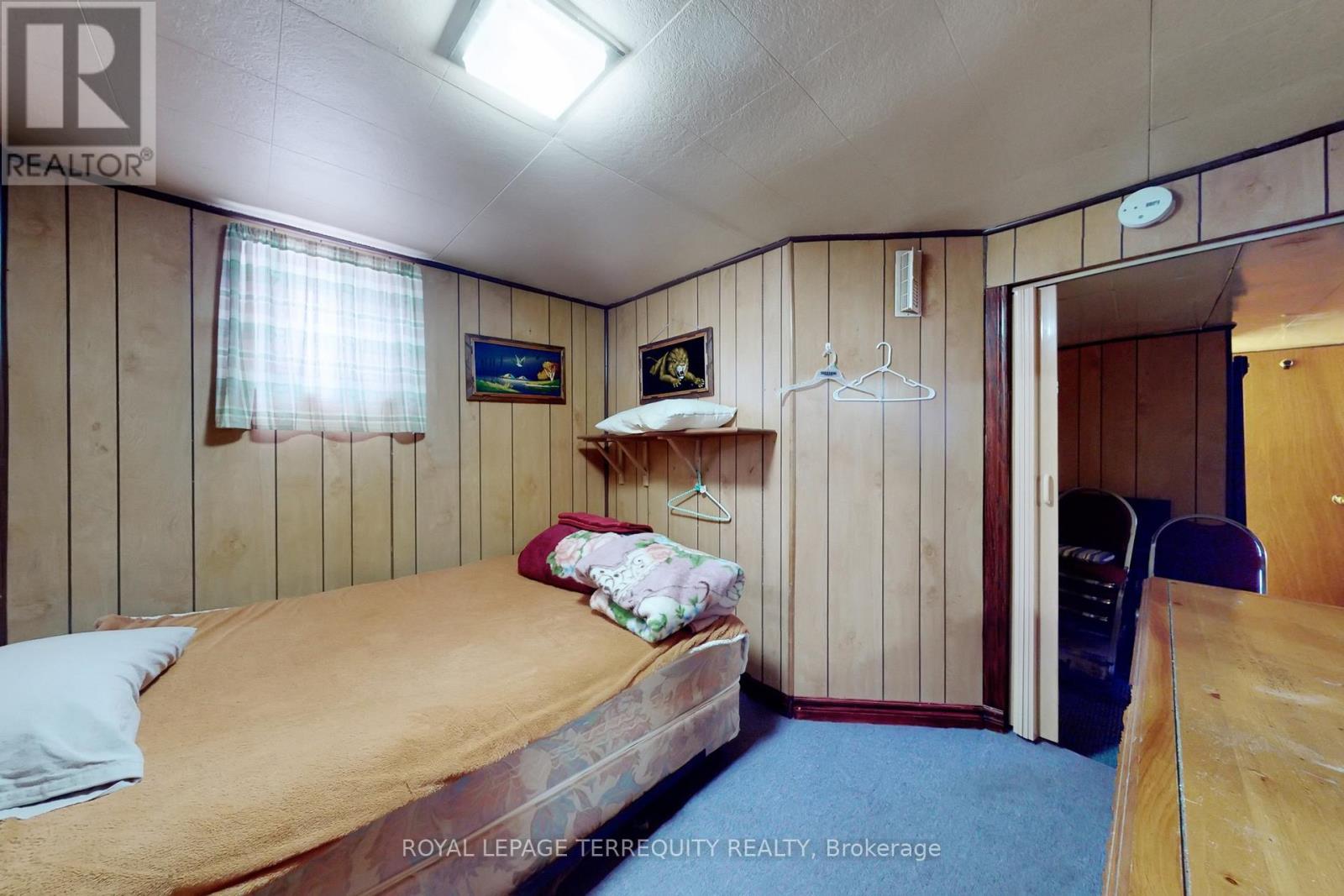 39 Coules Court, Toronto, Ontario  M8W 2N8 - Photo 42 - W12817384