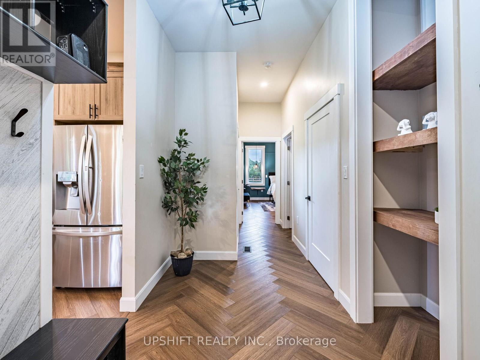 423474 6 Concession, West Grey, Ontario  N0C 1H0 - Photo 12 - X12348252