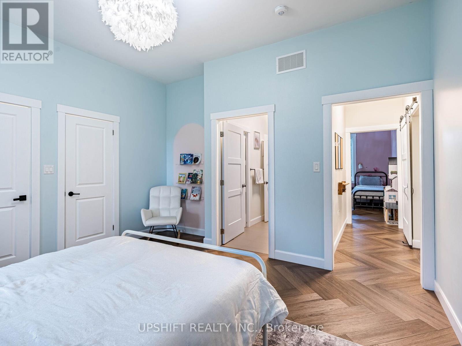 423474 6 Concession, West Grey, Ontario  N0C 1H0 - Photo 20 - X12348252