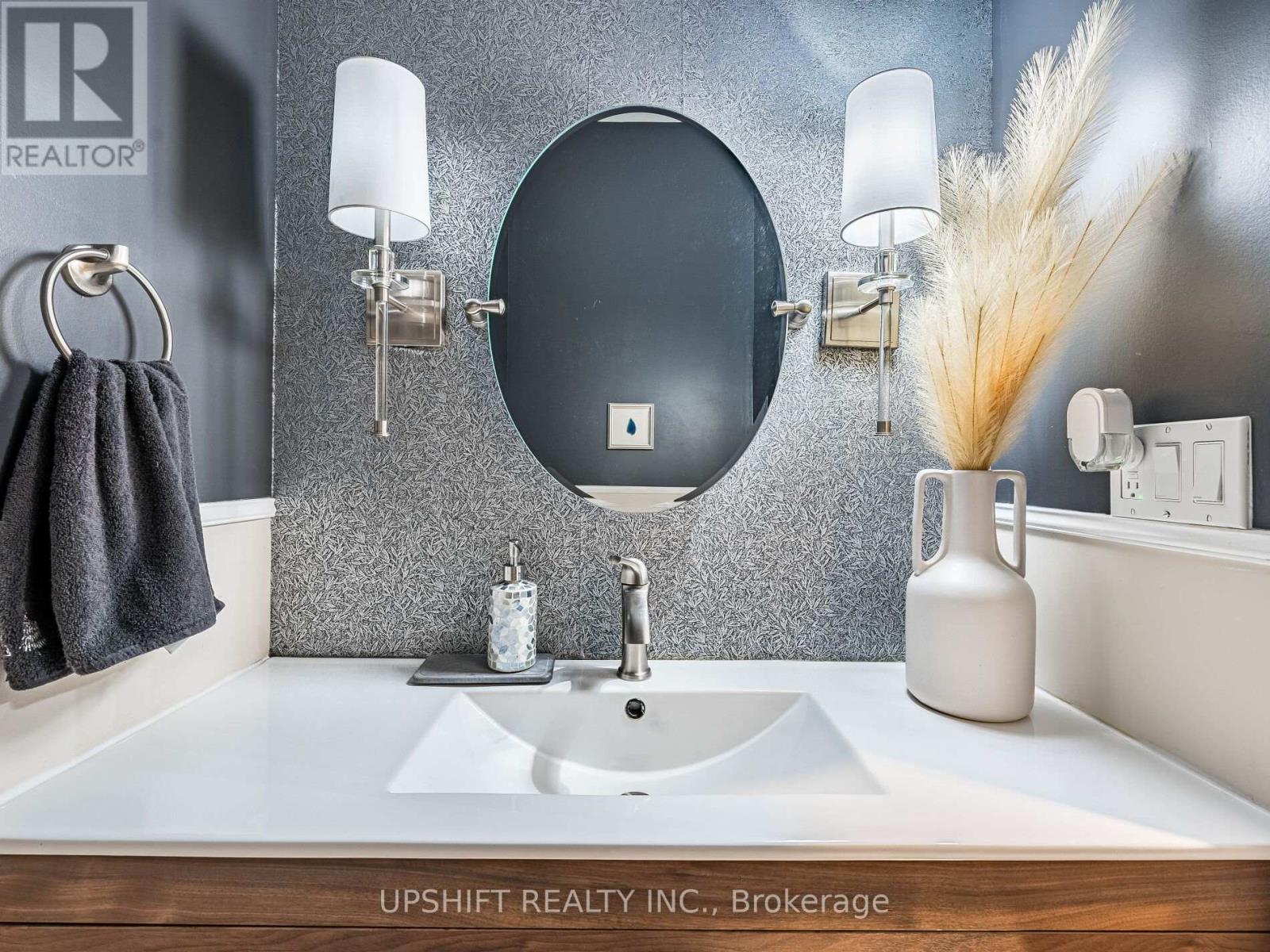 423474 6 Concession, West Grey, Ontario  N0C 1H0 - Photo 13 - X12348252