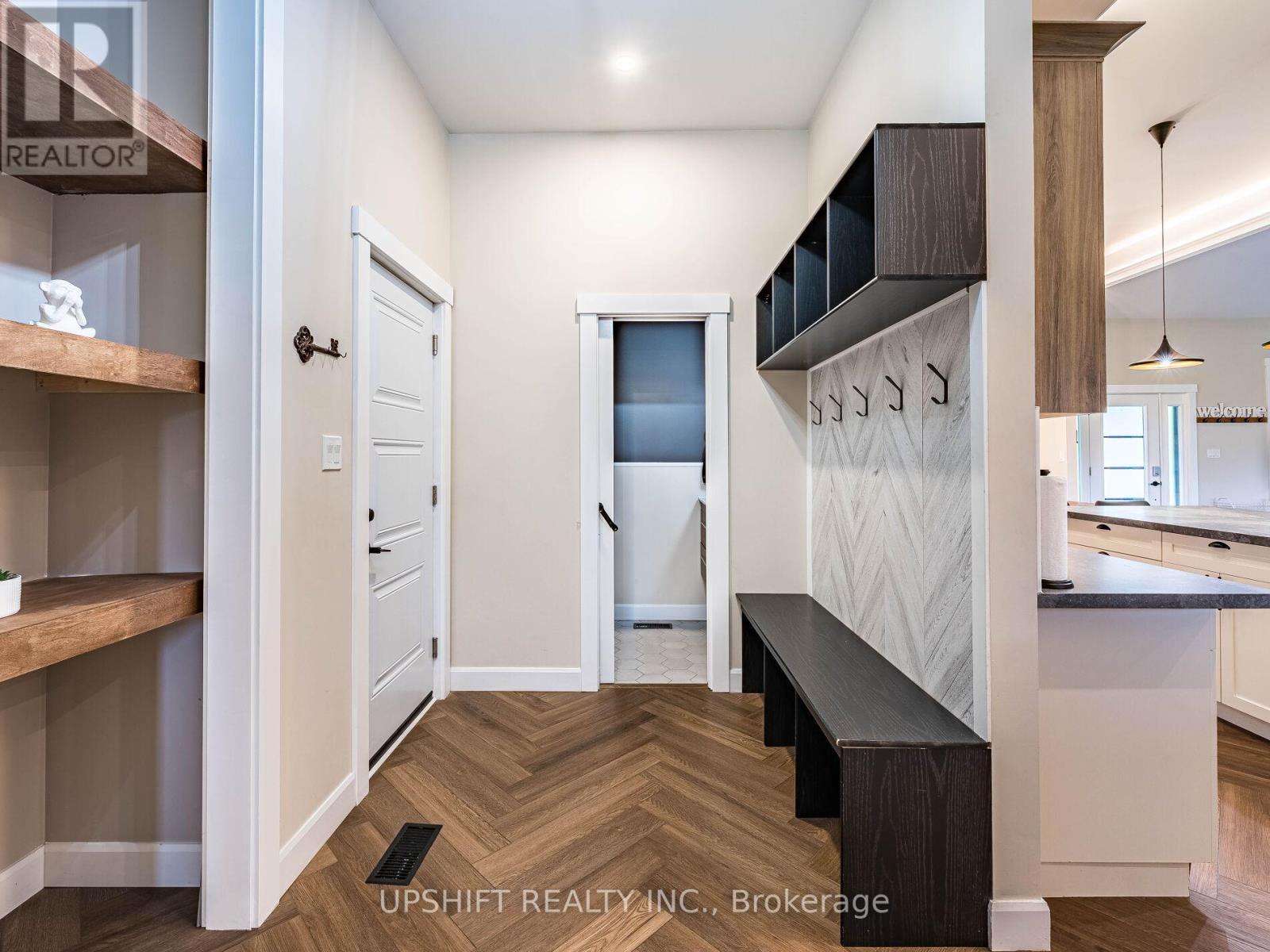 423474 6 Concession, West Grey, Ontario  N0C 1H0 - Photo 11 - X12348252