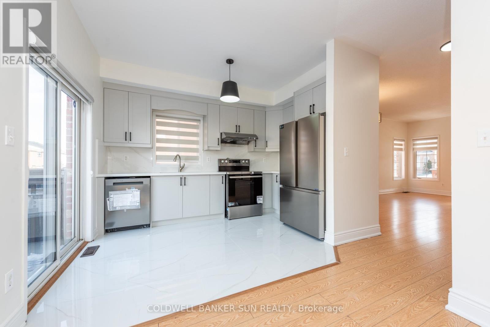 13 Travis Crescent, Brampton, Ontario  L7A 0P2 - Photo 10 - W12822578