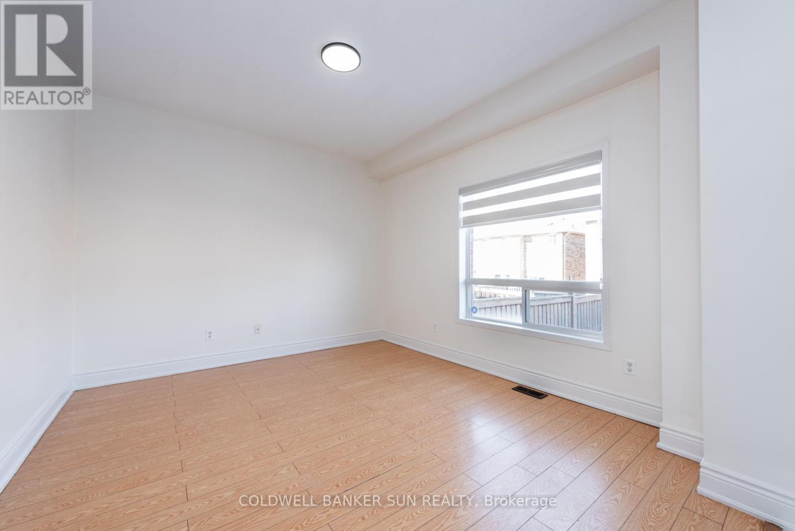 13 Travis Crescent, Brampton, Ontario  L7A 0P2 - Photo 9 - W12822578