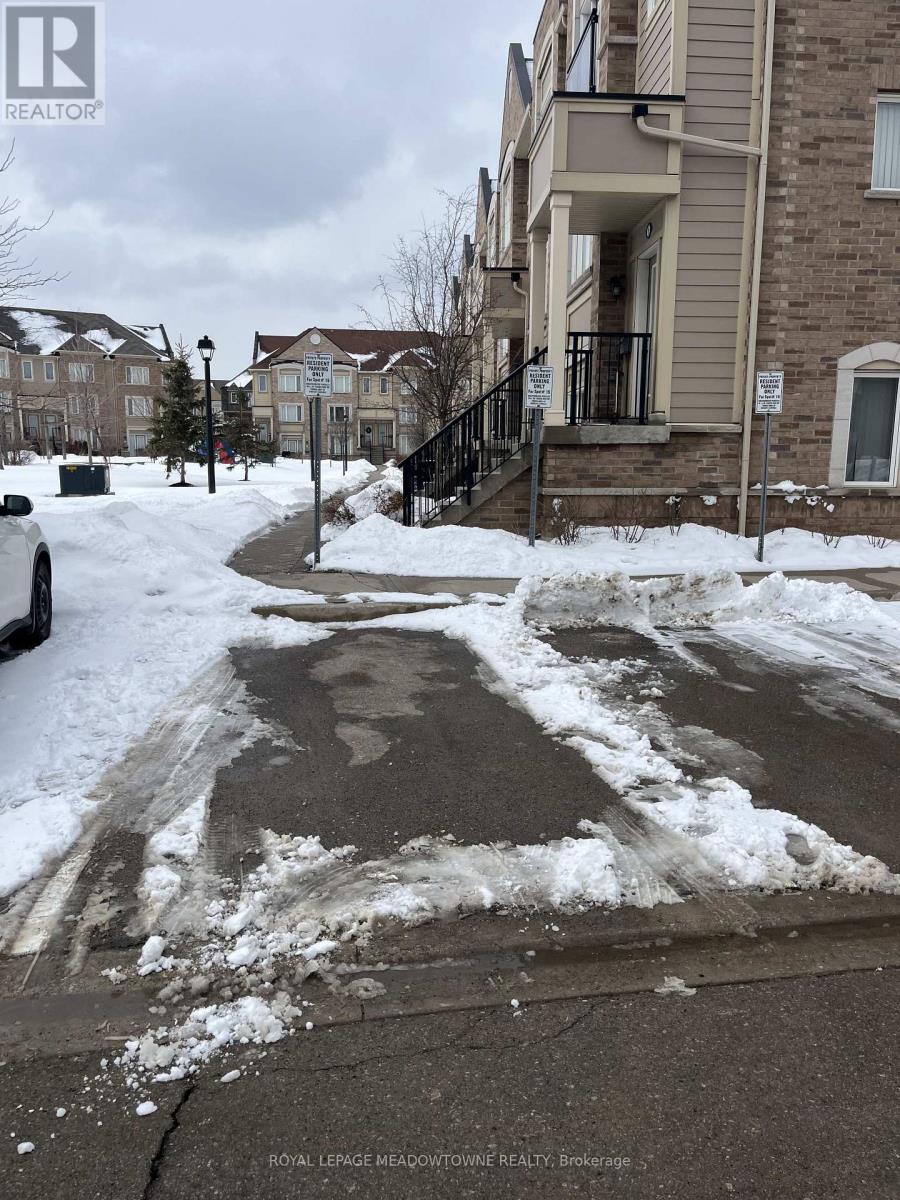 9 - 3135 Boxford Crescent, Mississauga, Ontario  L5M 0X1 - Photo 19 - W12822608