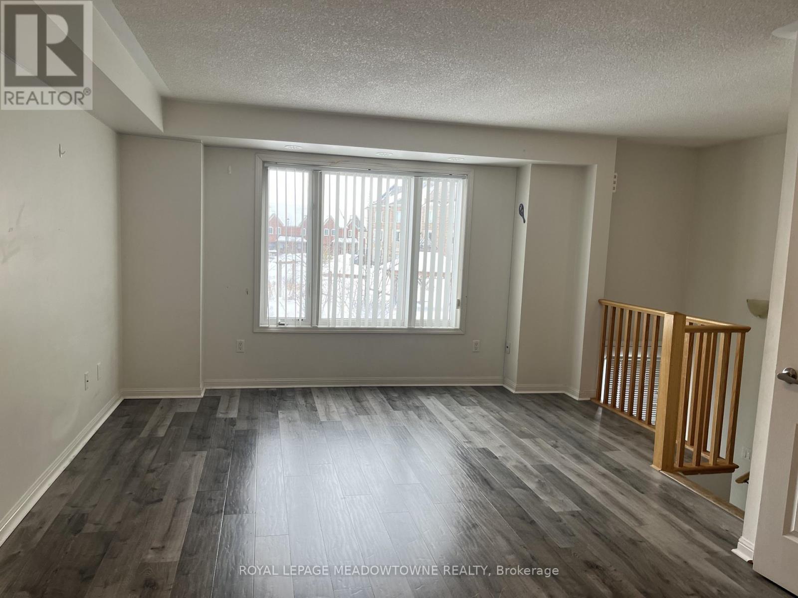 9 - 3135 Boxford Crescent, Mississauga, Ontario  L5M 0X1 - Photo 4 - W12822608