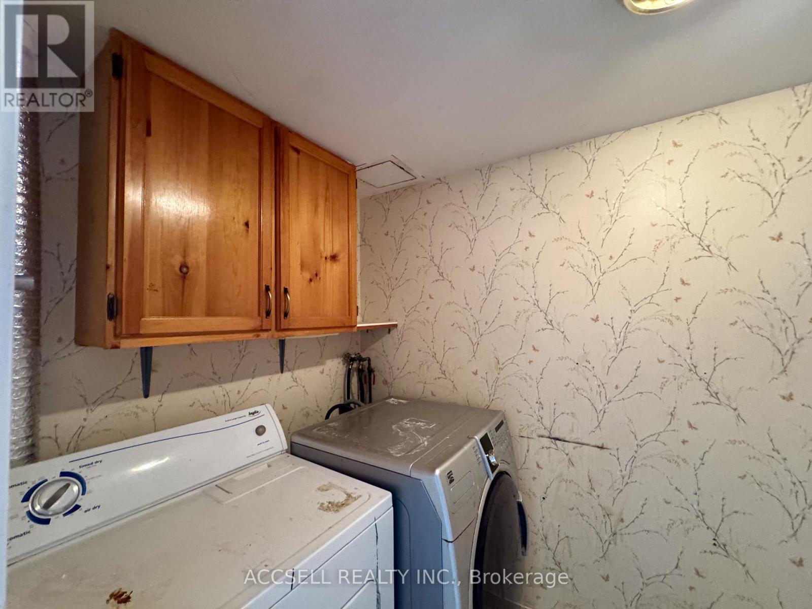 1107 - 75 Emmett Avenue, Toronto, Ontario M6M 5A7 - Photo 20 - W12822690