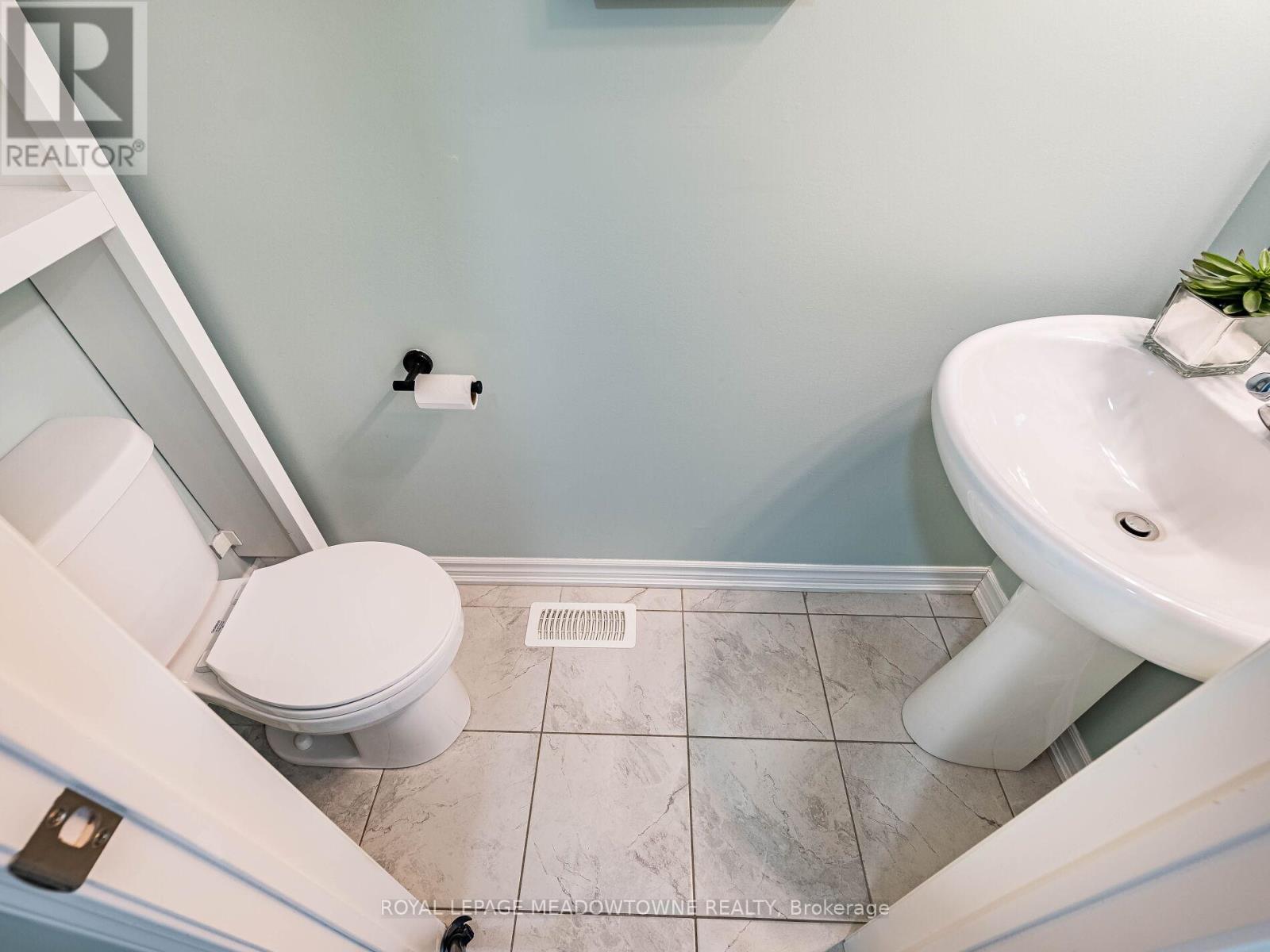 12 - 30 Townline, Orangeville, Ontario  L9W 7P6 - Photo 25 - W12822702