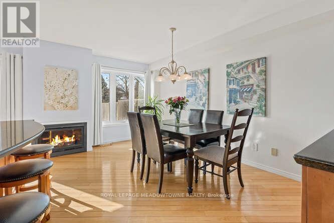 5 James Young Drive, Halton Hills, Ontario  L7G 5S6 - Photo 13 - W12822716