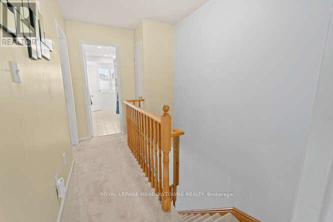 5 James Young Drive, Halton Hills, Ontario  L7G 5S6 - Photo 18 - W12822716