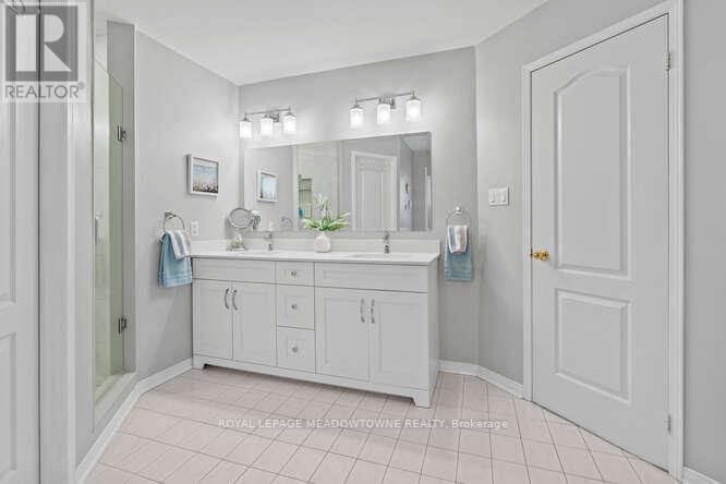 5 James Young Drive, Halton Hills, Ontario  L7G 5S6 - Photo 23 - W12822716