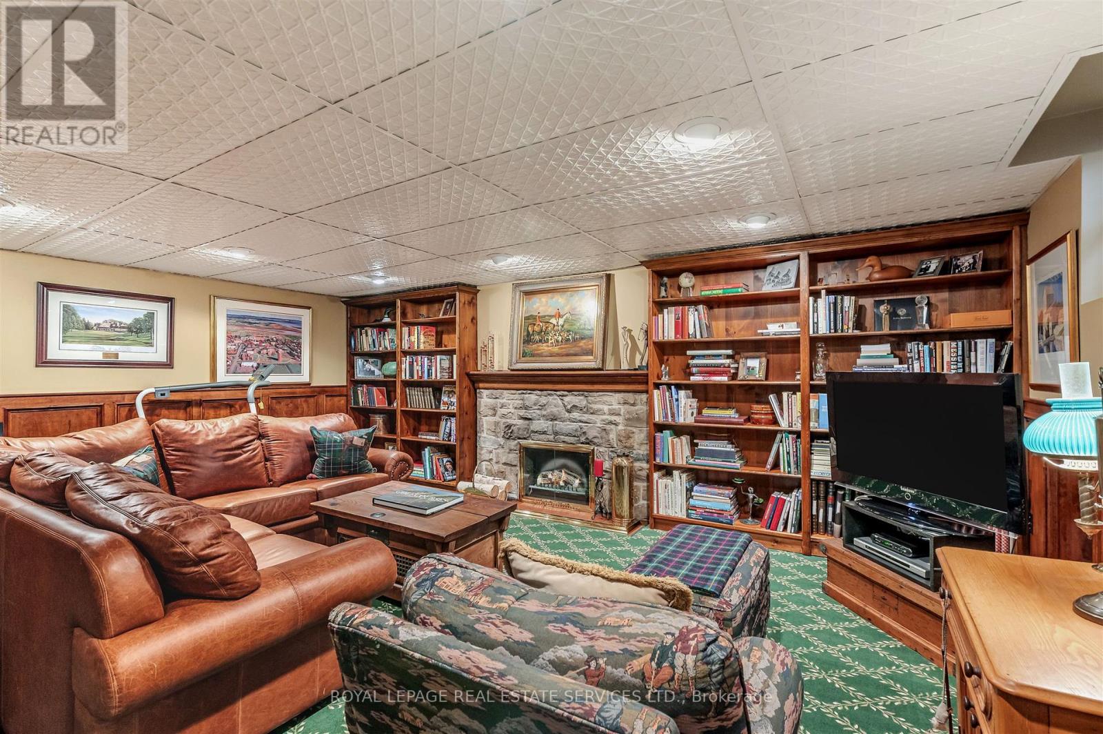 14 Riverside Crescent, Toronto, Ontario  M6S 1B6 - Photo 23 - W12822732