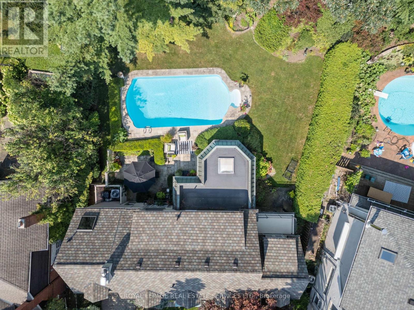 14 Riverside Crescent, Toronto, Ontario  M6S 1B6 - Photo 37 - W12822732