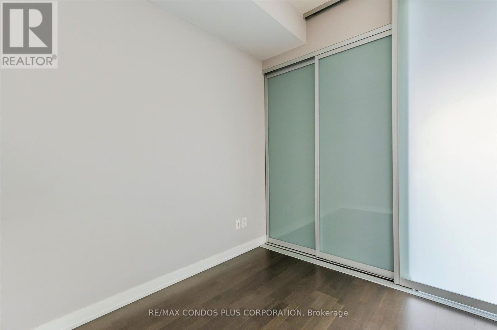 2502 - 88 Park Lawn Road, Toronto, Ontario  M8Y 0B5 - Photo 12 - W12822780