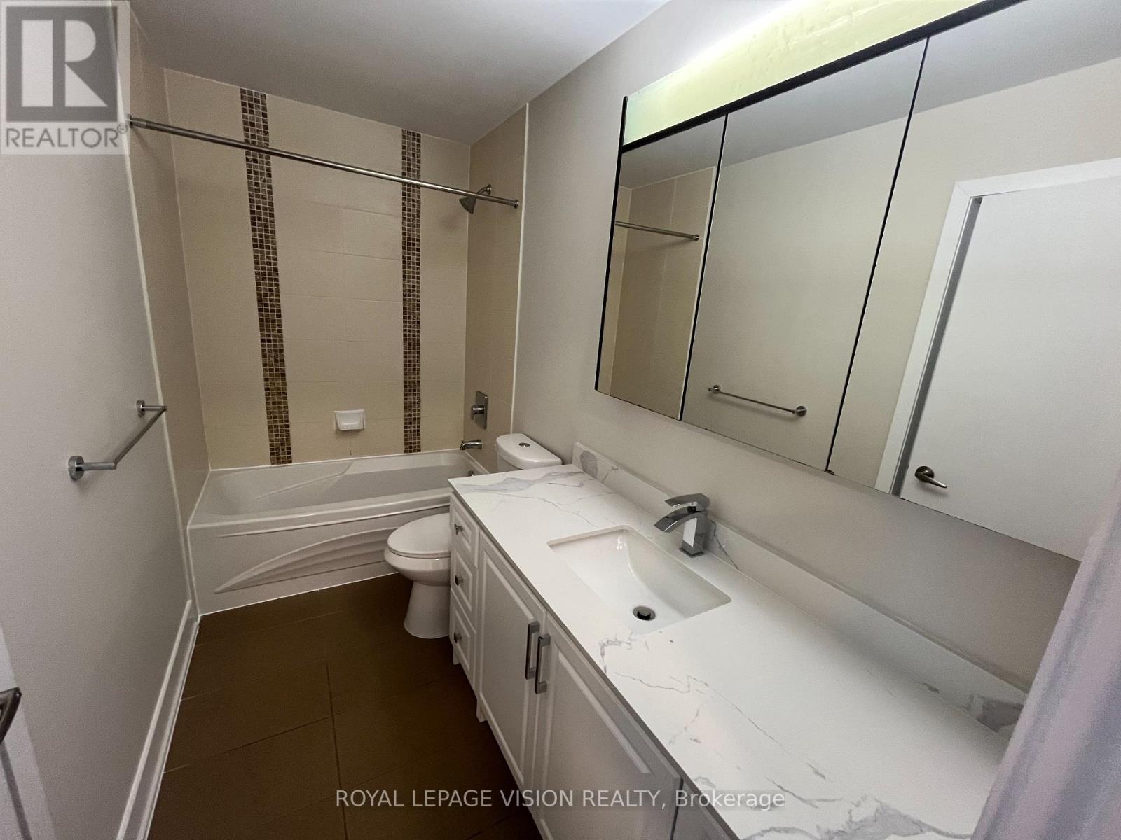 908 - 4065 Brickstone Mews, Mississauga (City Centre), Ontario  L5B 0G3 - Photo 14 - W12822794