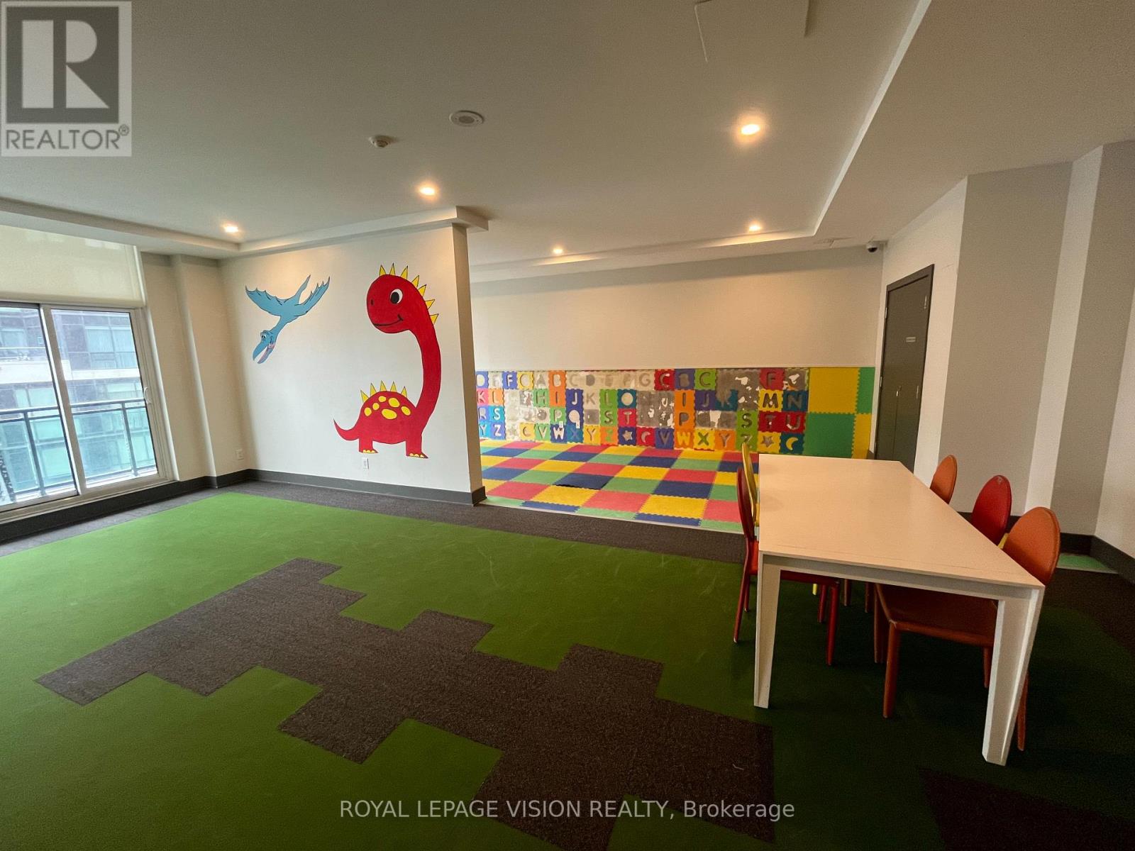 908 - 4065 Brickstone Mews, Mississauga (City Centre), Ontario  L5B 0G3 - Photo 23 - W12822794