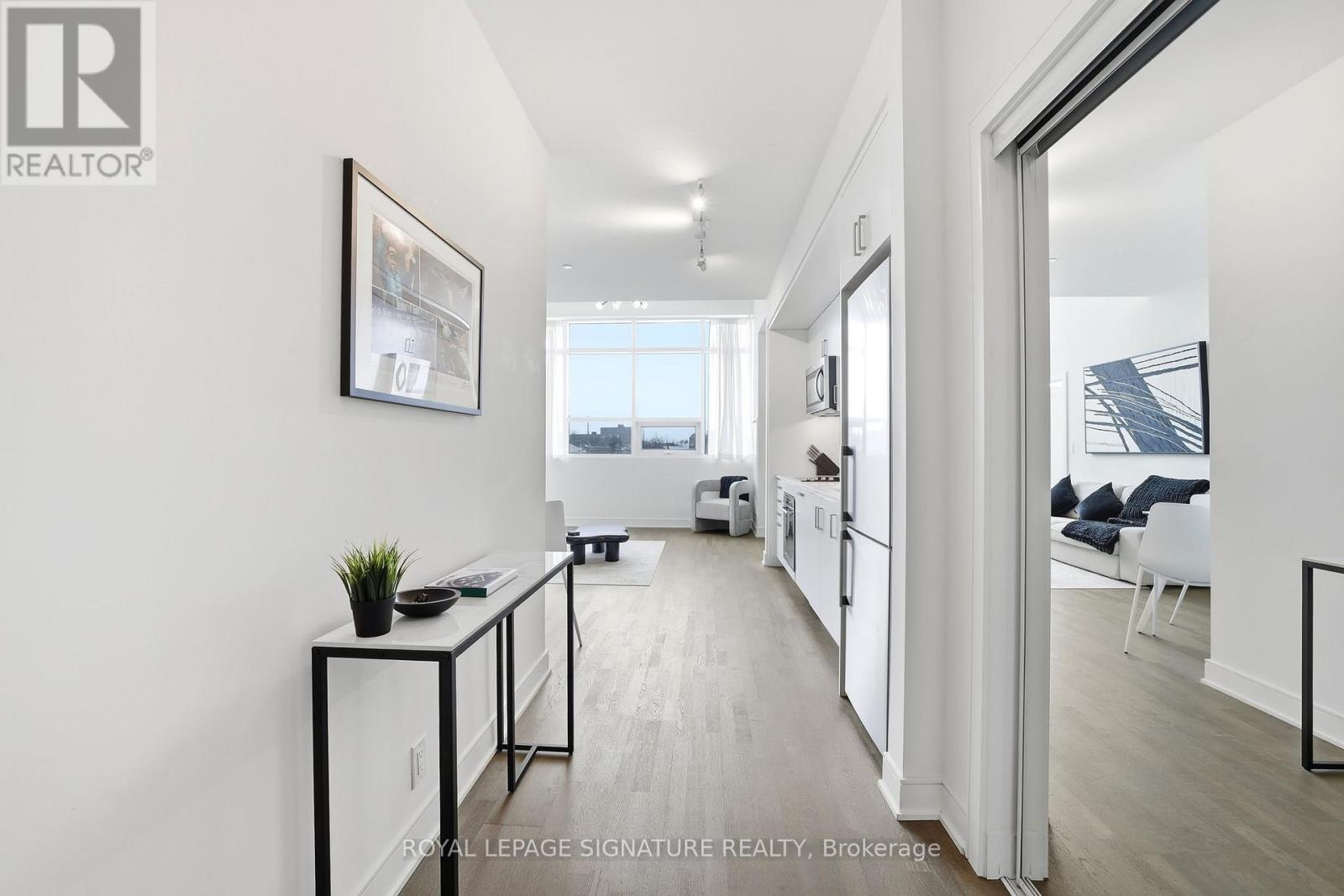 472 - 1575 Lakeshore Road W, Mississauga, Ontario  L5J 0B1 - Photo 5 - W12822818