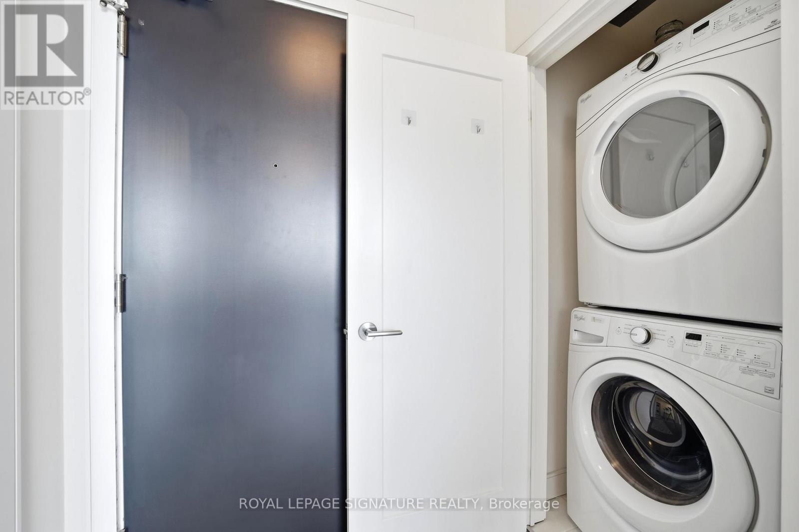 472 - 1575 Lakeshore Road W, Mississauga, Ontario  L5J 0B1 - Photo 9 - W12822818