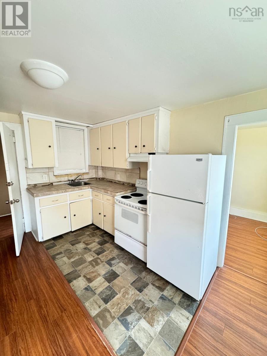 971 Victoria Road, Sydney, Nova Scotia  B1N 1K6 - Photo 14 - 202603413