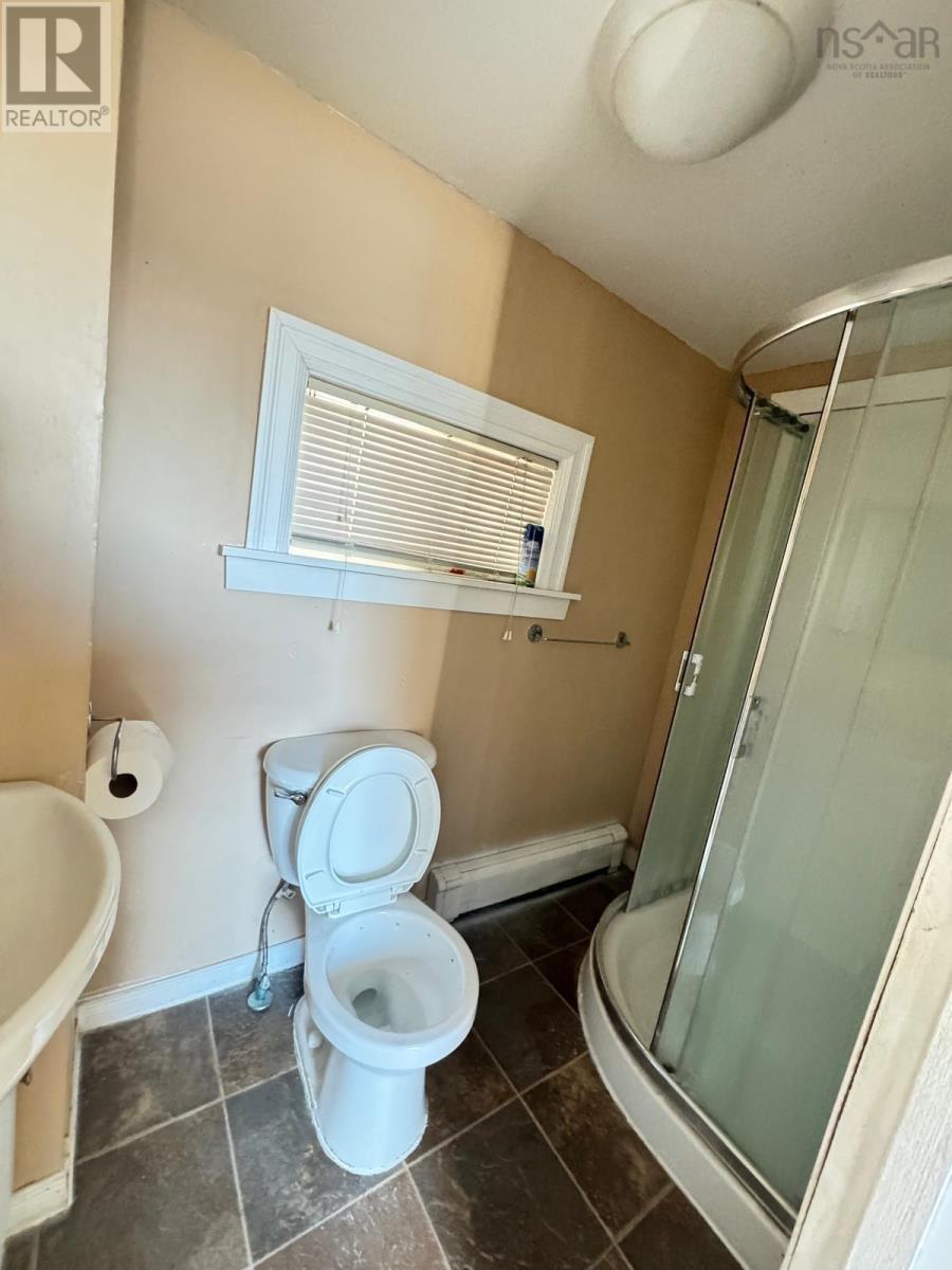 971 Victoria Road, Sydney, Nova Scotia  B1N 1K6 - Photo 19 - 202603413