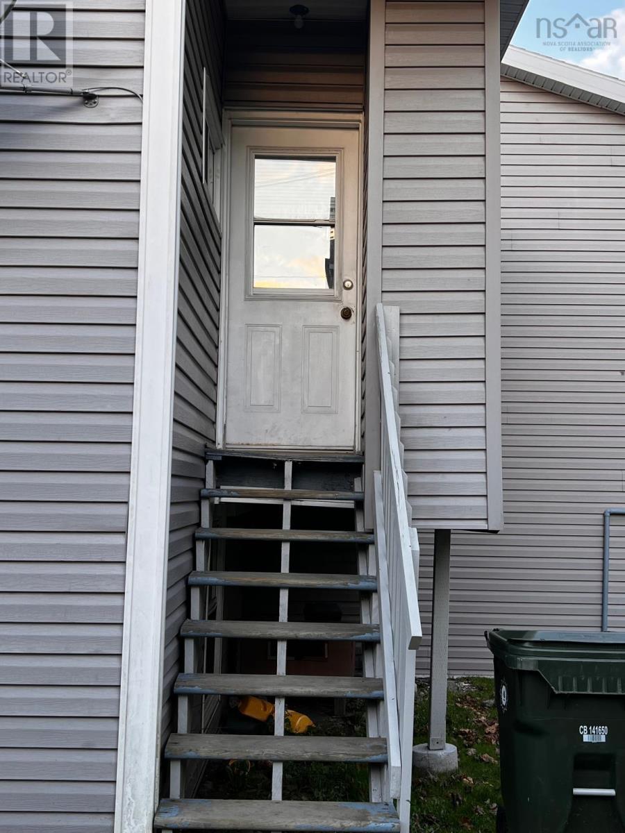 971 Victoria Road, Sydney, Nova Scotia  B1N 1K6 - Photo 11 - 202603413