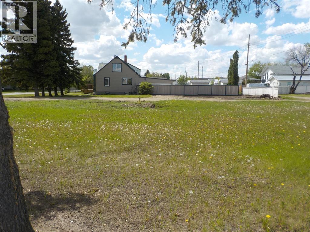 11304 105 Ave Avenue, Fairview, Alberta  T0H 1L0 - Photo 2 - A1003439