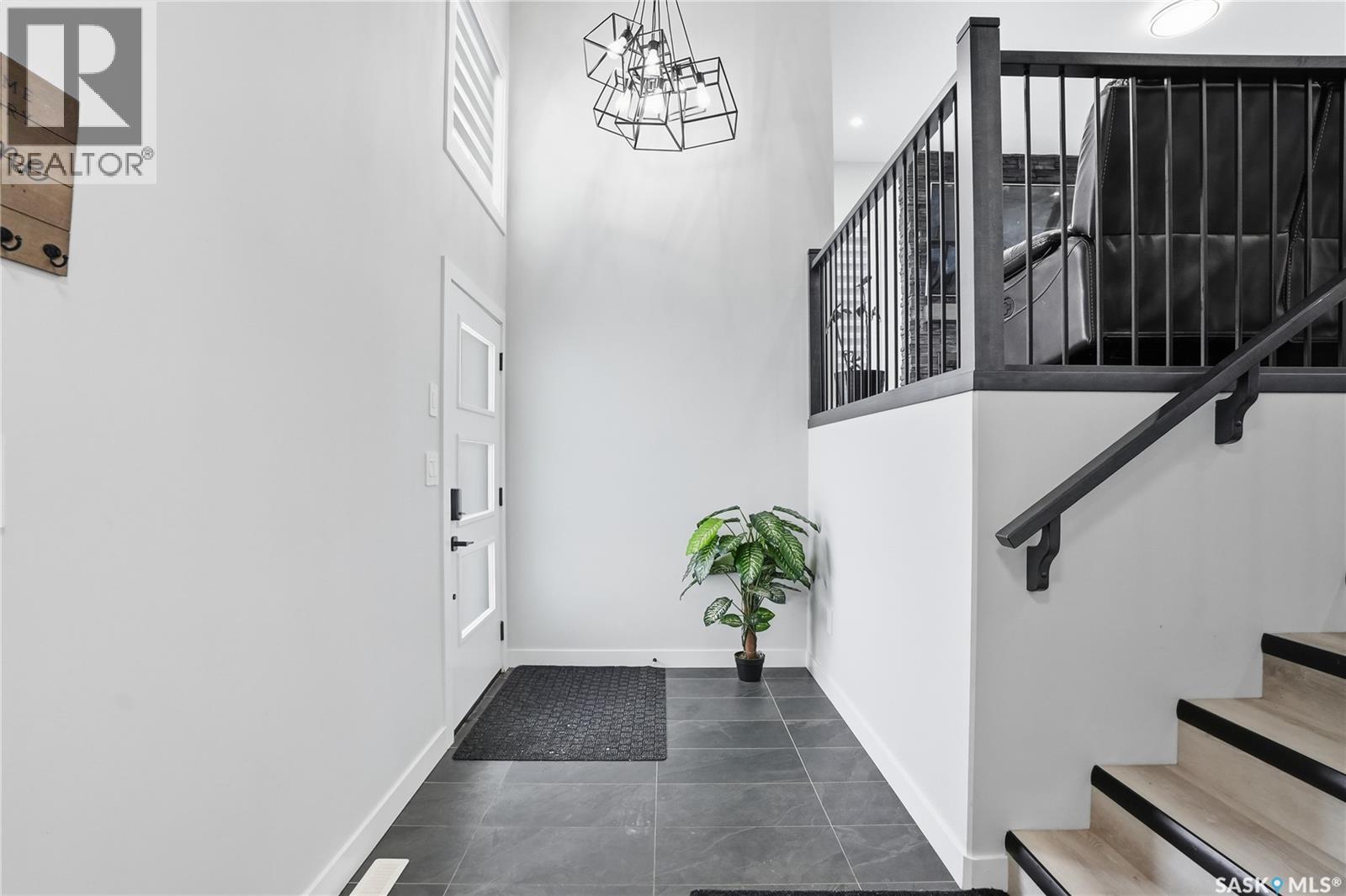 271 Dziadyk Manor, Saskatoon, Saskatchewan  S7V 1M5 - Photo 2 - SK029224