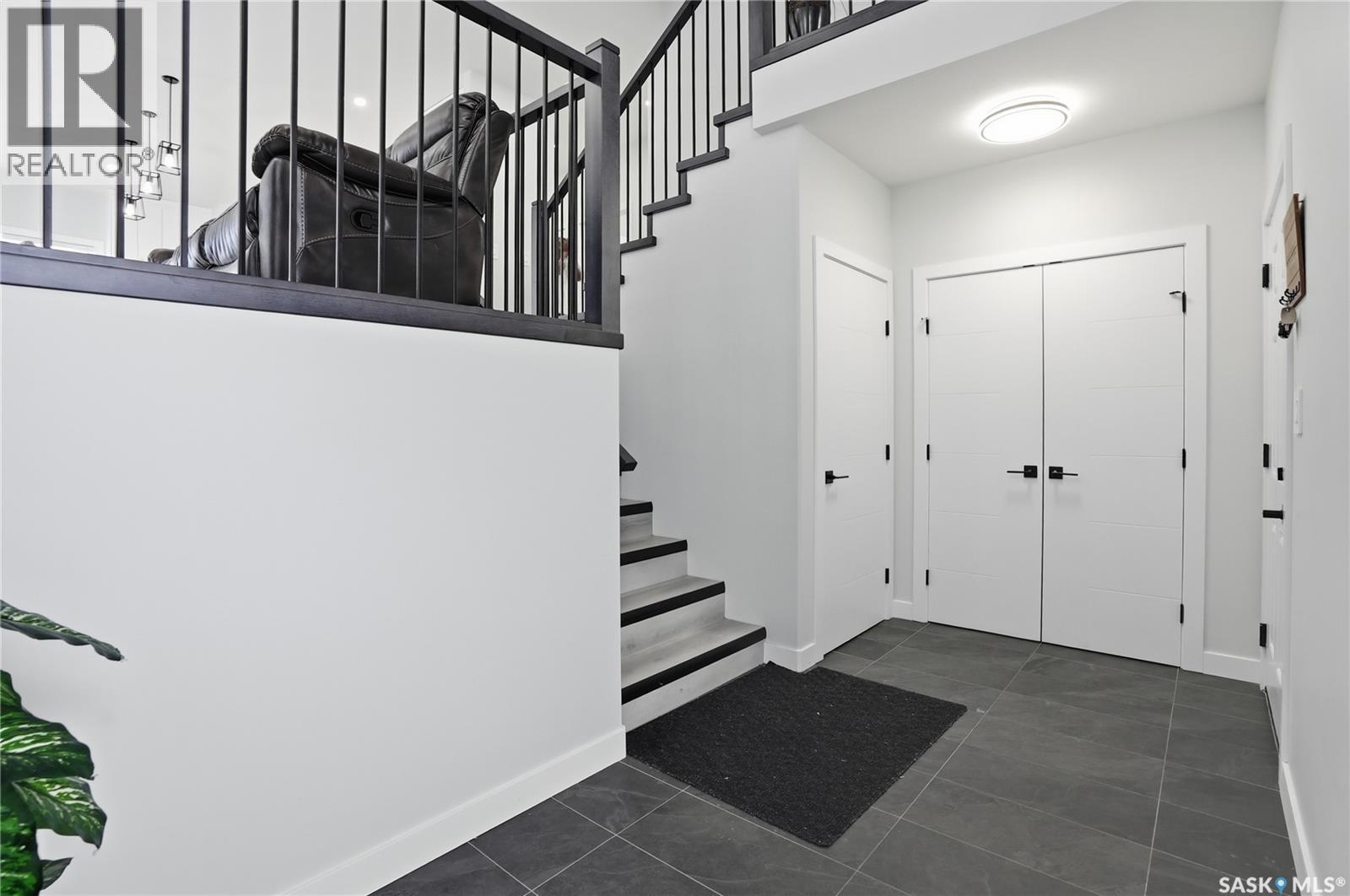 271 Dziadyk Manor, Saskatoon, Saskatchewan  S7V 1M5 - Photo 3 - SK029224