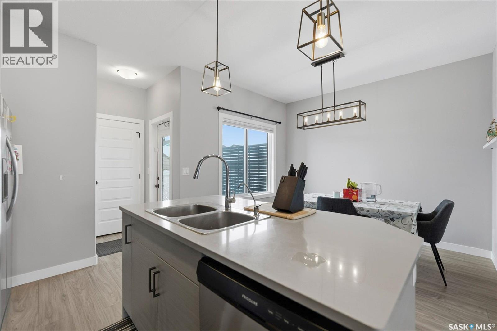 608 Brighton Gate, Saskatoon, Saskatchewan  S7V 0V5 - Photo 12 - SK029083