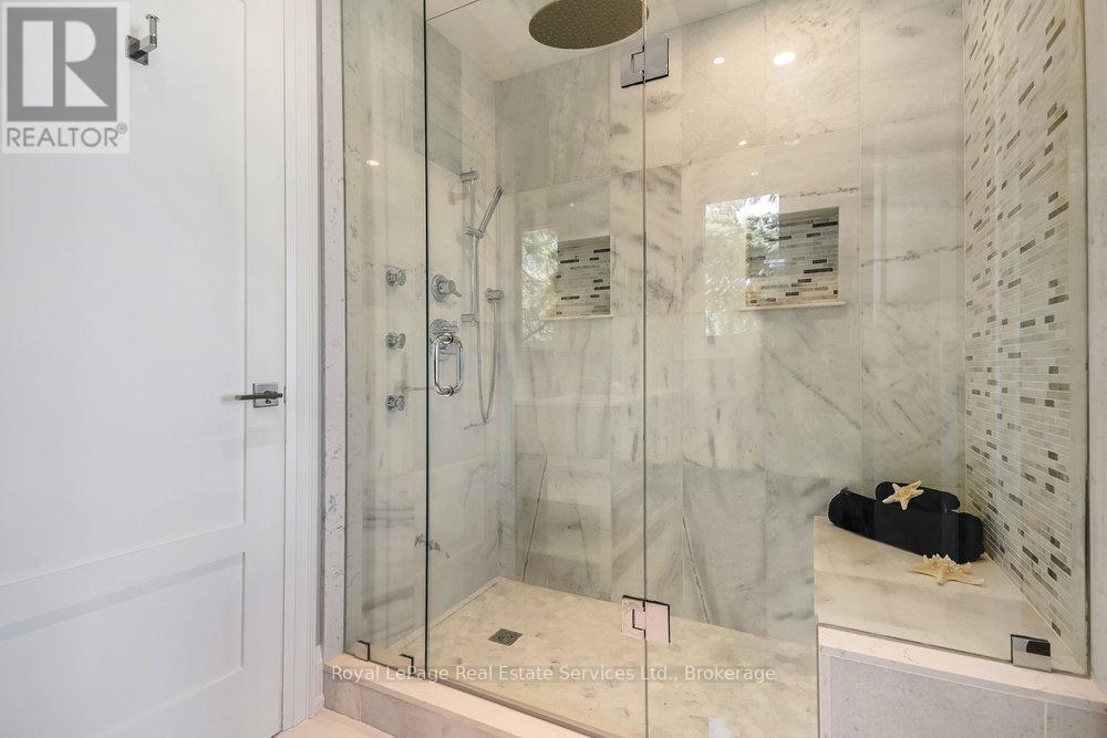 1211 Pinegrove Road, Oakville, Ontario  L6L 2W8 - Photo 26 - W12818918