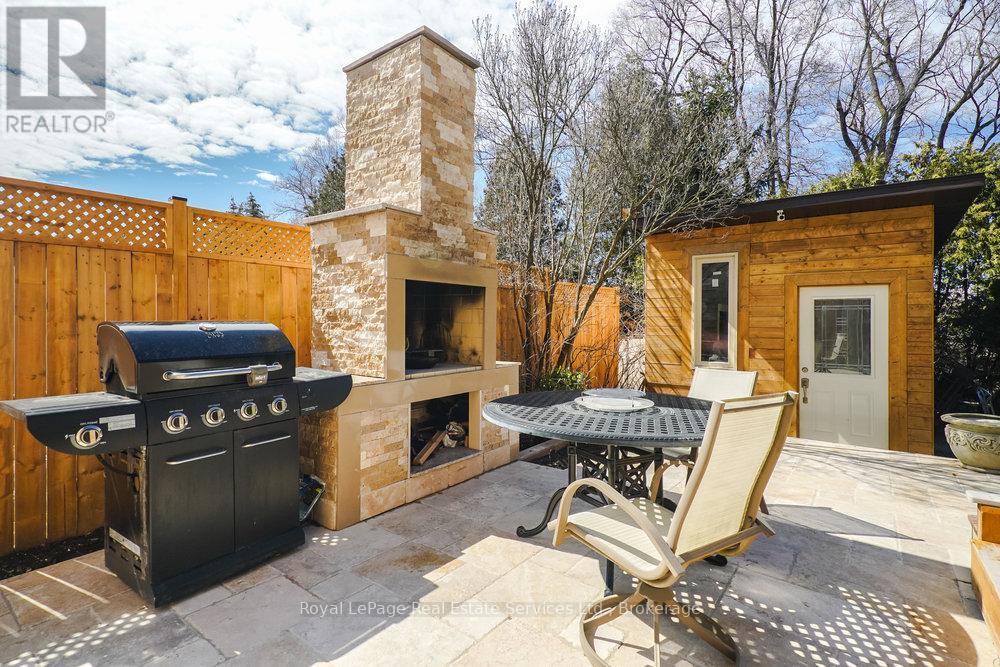 1211 Pinegrove Road, Oakville, Ontario  L6L 2W8 - Photo 33 - W12818918