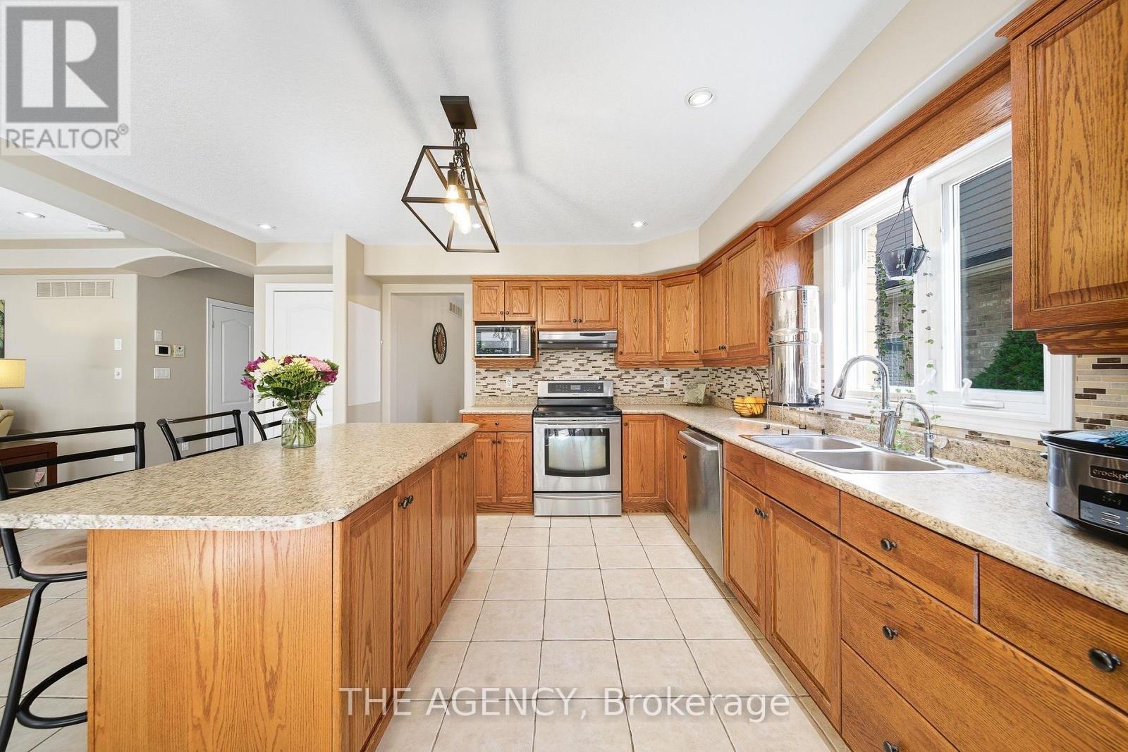 109 Albert Street E, Blandford-Blenheim, Ontario  N0J 1S0 - Photo 11 - X12822638