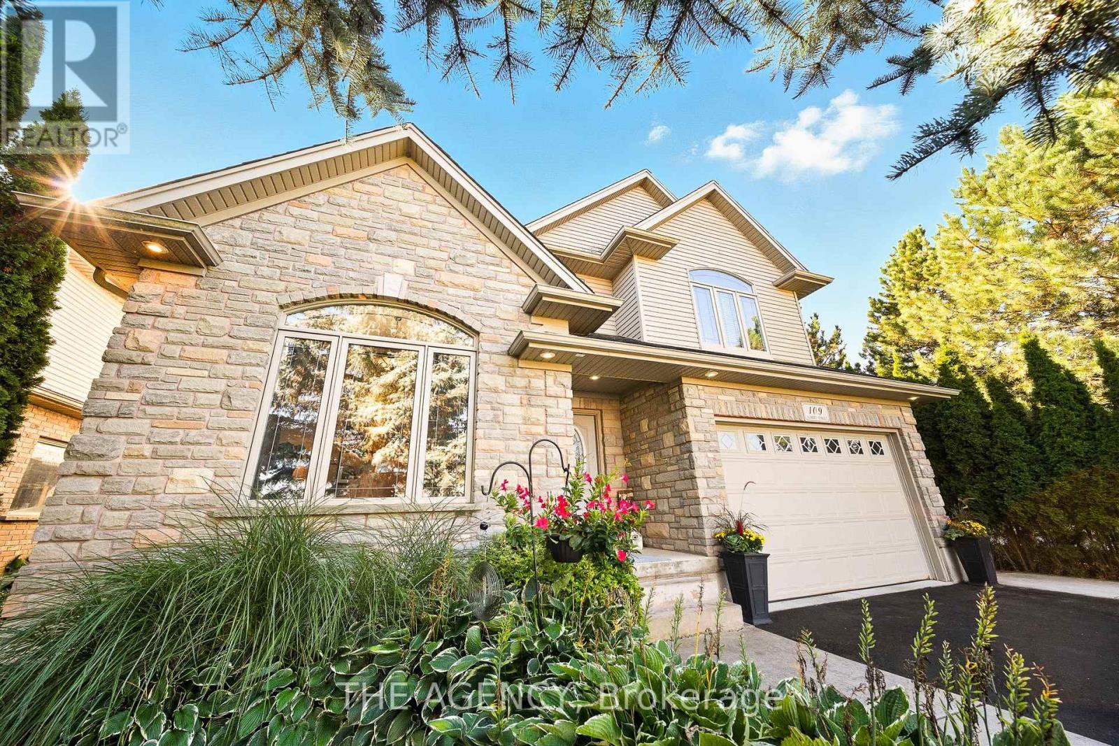 109 Albert Street E, Blandford-Blenheim, Ontario  N0J 1S0 - Photo 3 - X12822638