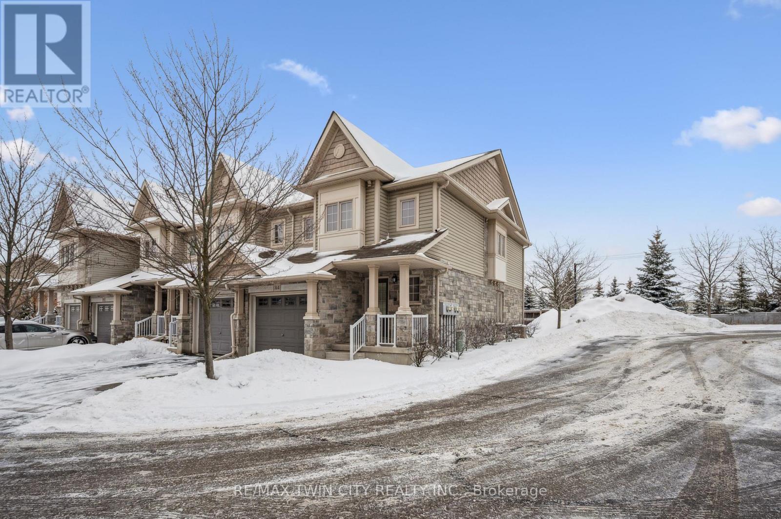 A4 - 7 UPPER MERCER STREET, Kitchener, Ontario