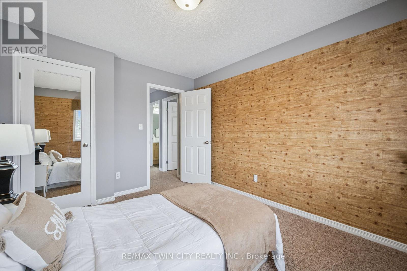 A4 - 7 Upper Mercer Street, Kitchener, Ontario  N2A 0B7 - Photo 14 - X12822660