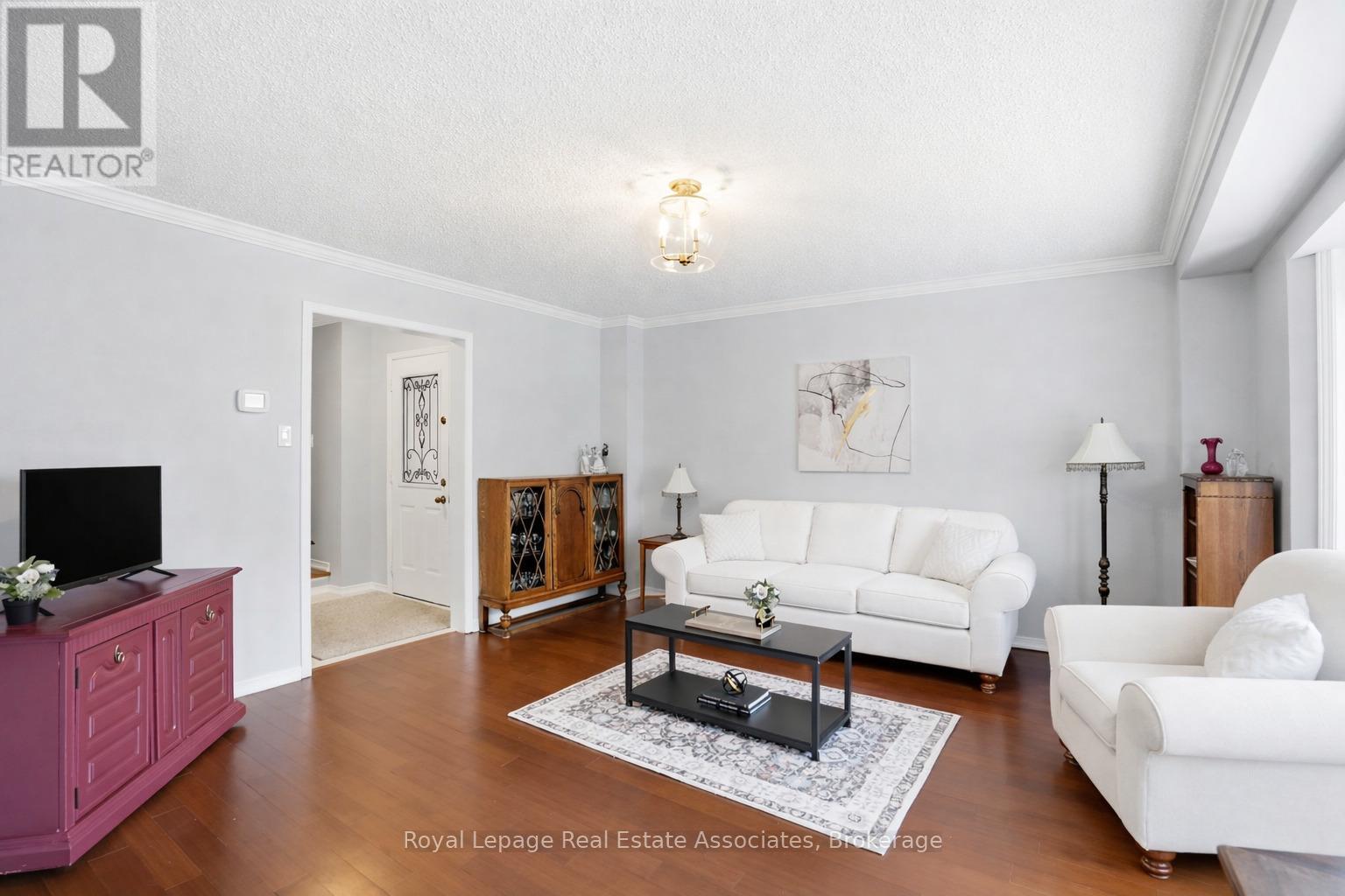 140 Fellowes Crescent, Hamilton (Waterdown), Ontario  L0R 2H3 - Photo 14 - X12822710