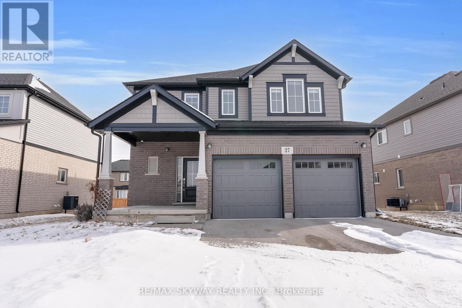 27 MONARCH STREET, Welland, Ontario