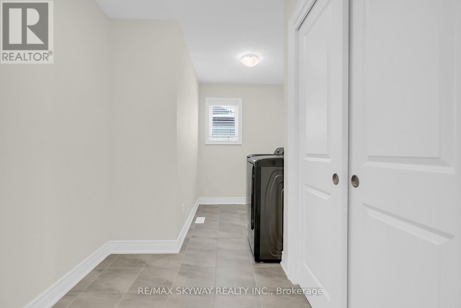 27 Monarch Street, Welland, Ontario  L3C 0E6 - Photo 27 - X12822724