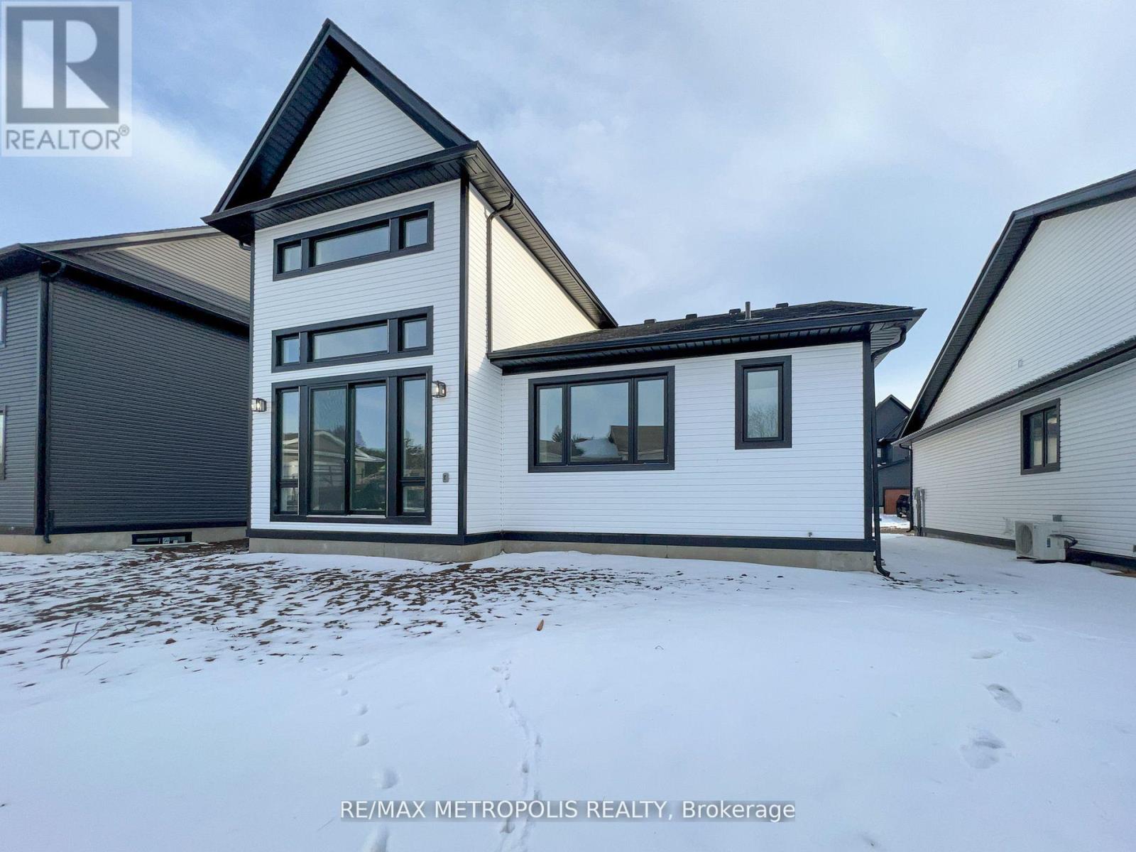 4 - 297 Whiting Street, Ingersoll, Ontario  N5C 3W5 - Photo 27 - X12822786