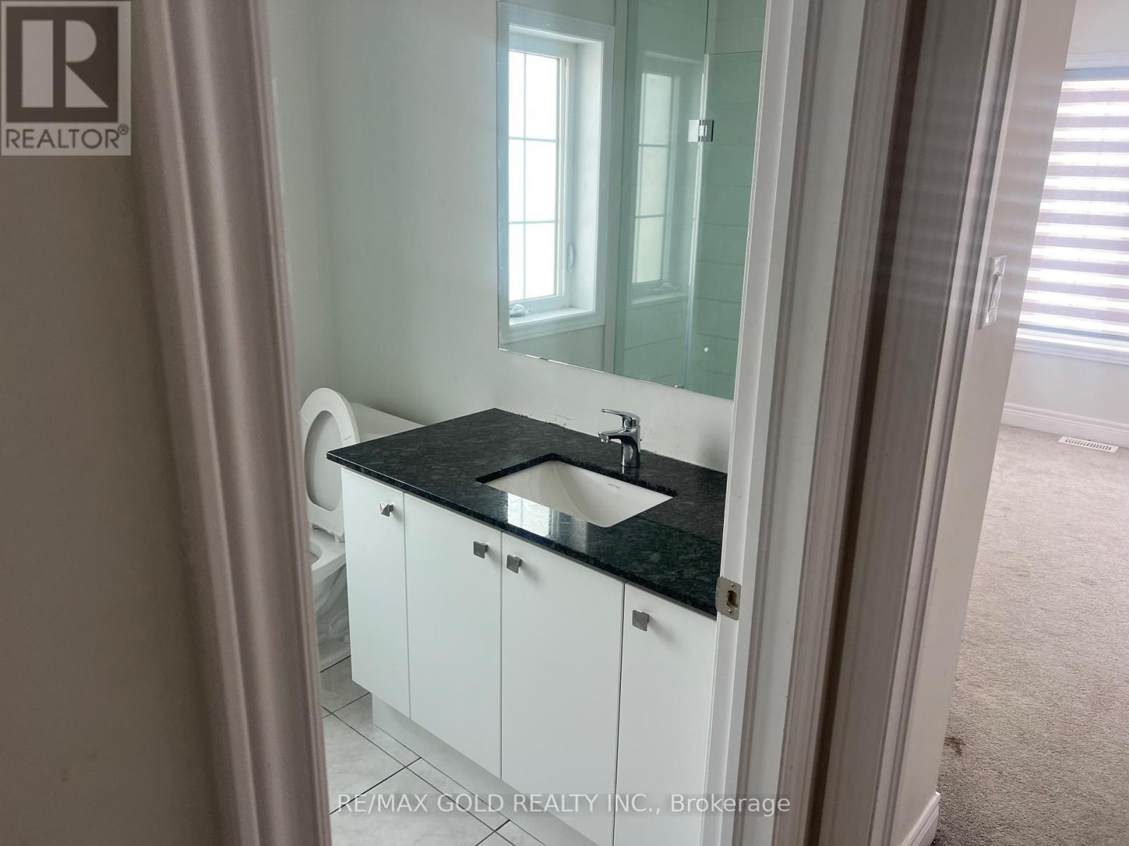 59 Grassbank Road, Brampton, Ontario  L6R 4E7 - Photo 21 - W12818218