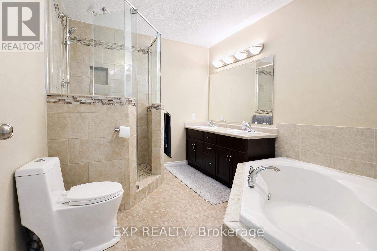 143 Brenneman Drive, Wilmot, Ontario  N3A 4N1 - Photo 11 - X12815776