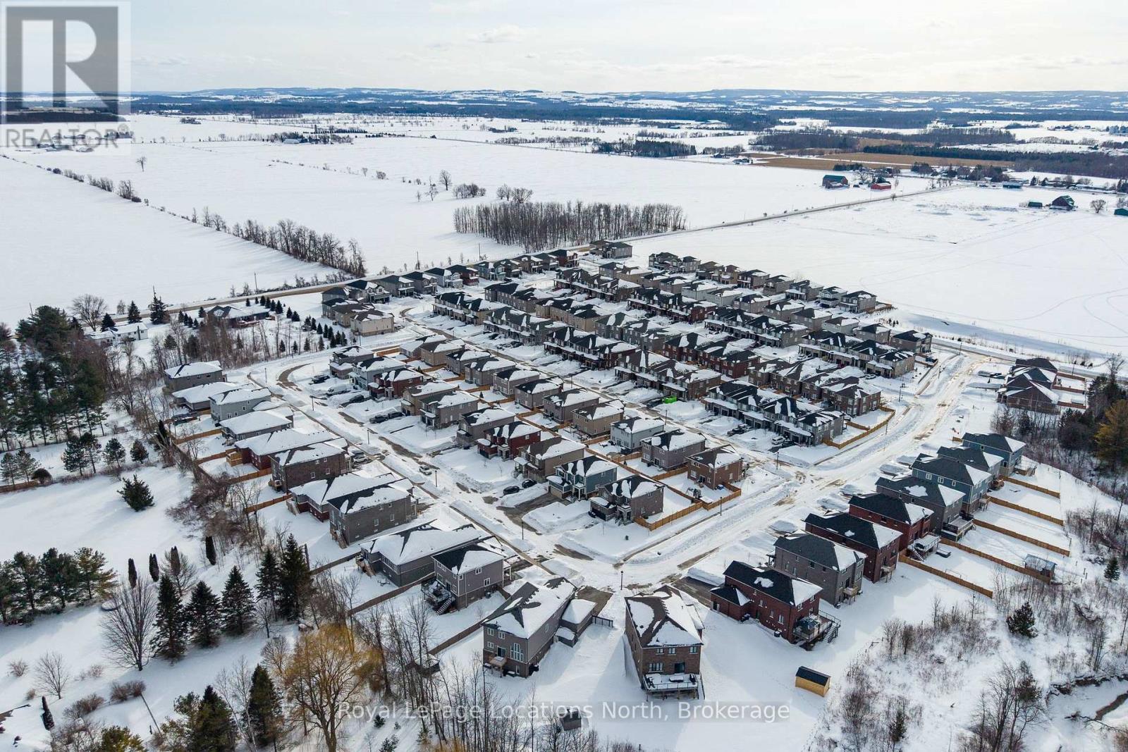 31 Emerald Street, Wasaga Beach, Ontario  L9Z 0K8 - Photo 47 - S12822844